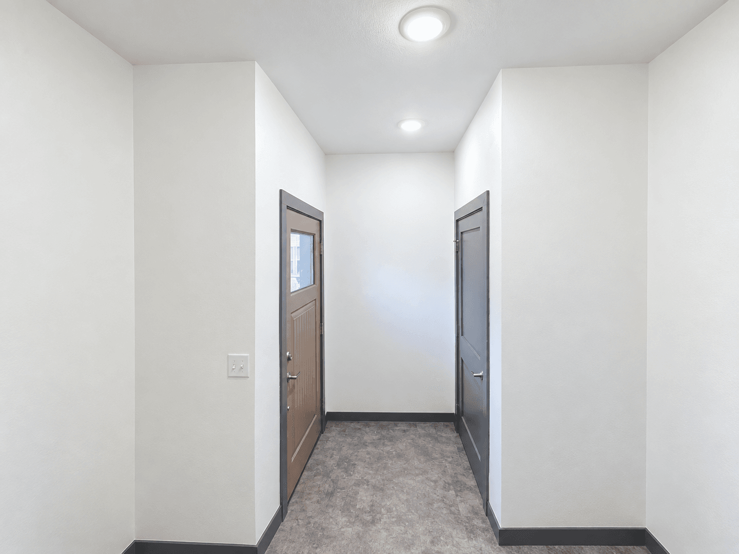 Saint Paul Apartment: 385 Clinton Ave