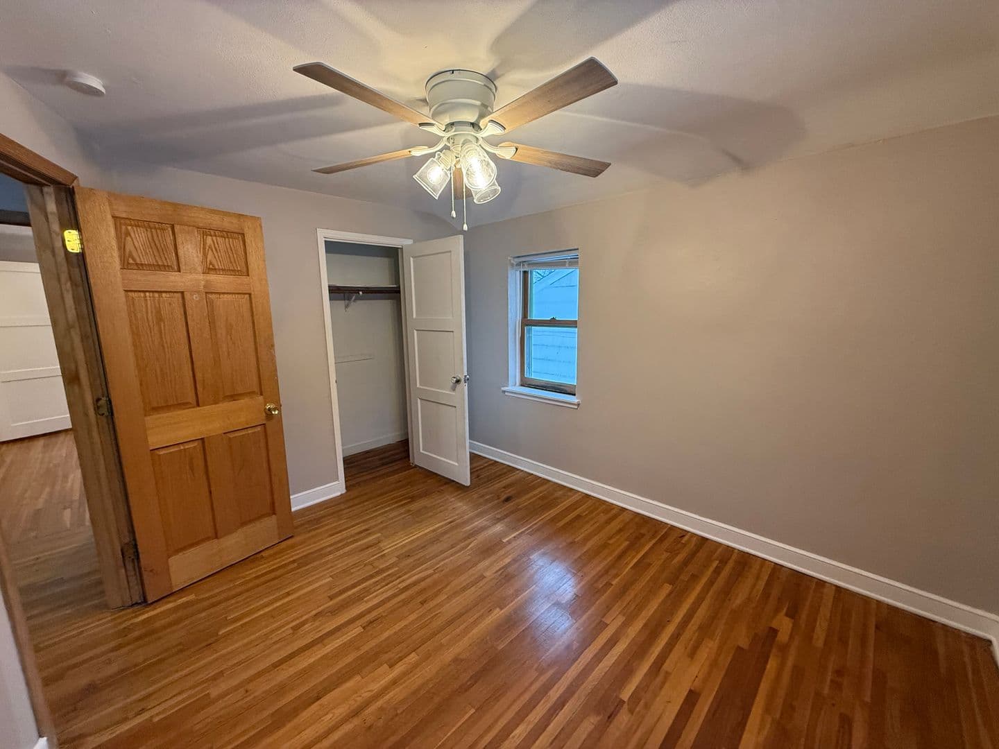 South Saint Paul Apartment: 708 1st Ave S