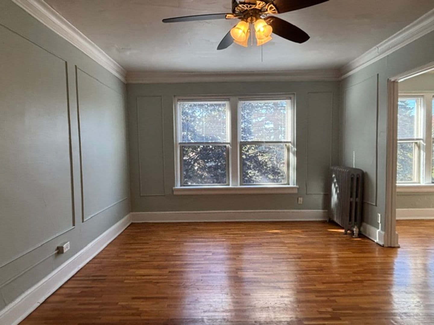 Saint Paul Apartment: 1967 Grand Ave