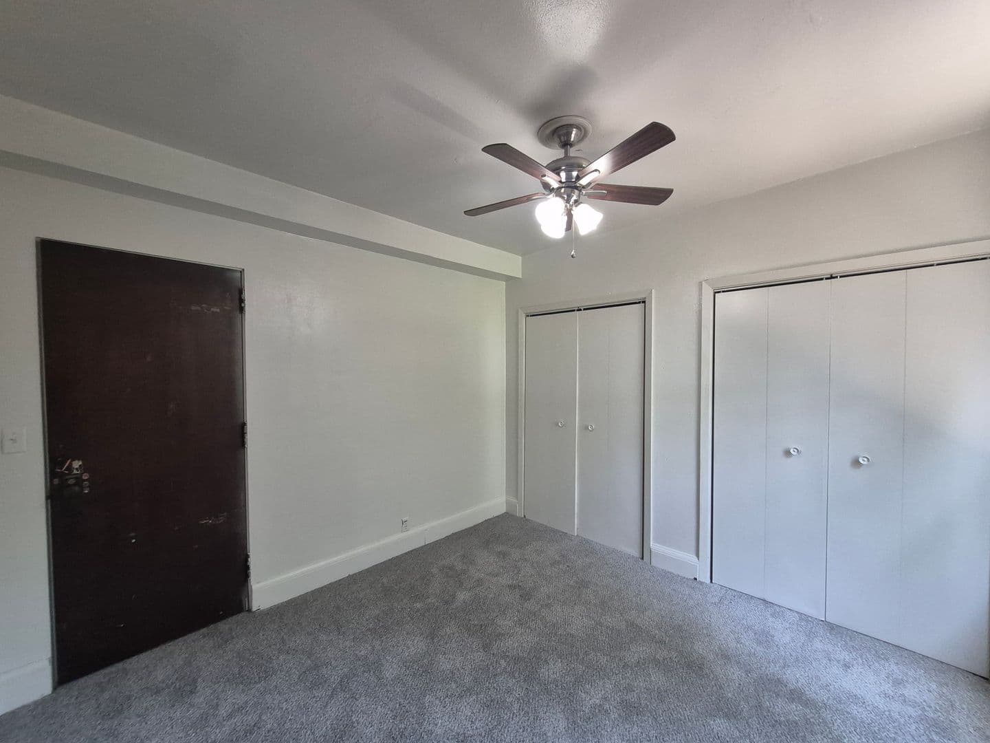 Owatonna Apartment: 431 State Ave