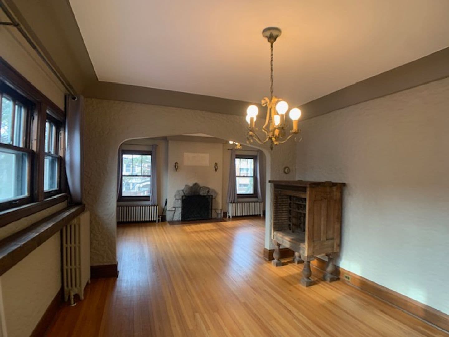 Minneapolis Apartment: 3535-3537 Harriet Ave