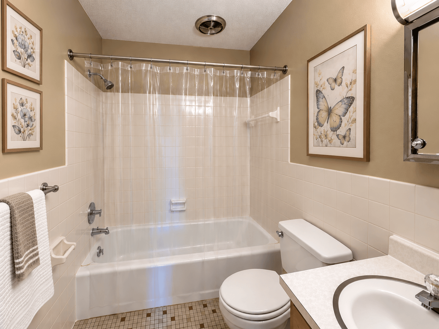 Saint Paul Apartment: 41 Arlington Ave West