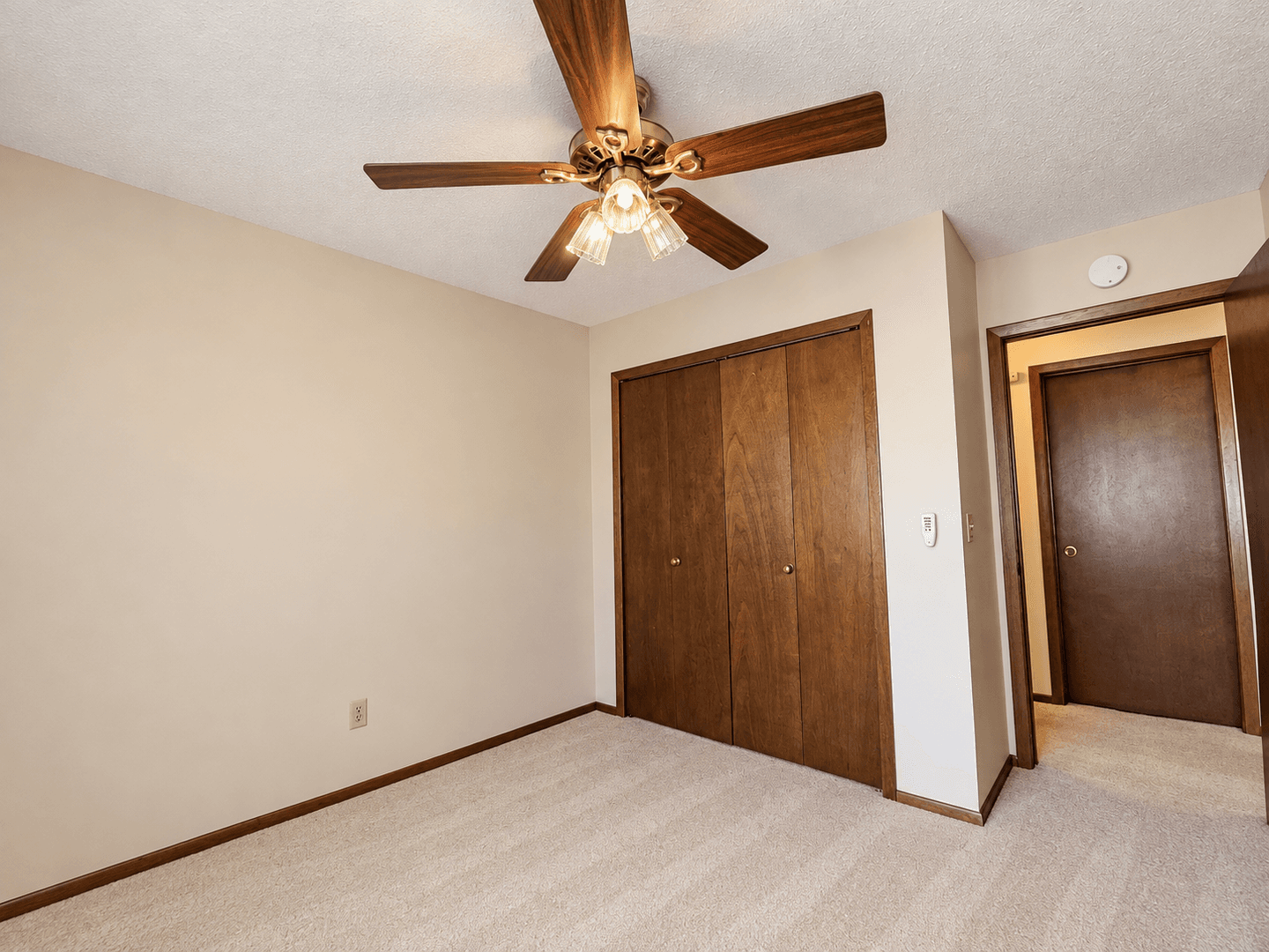 Vadnais Heights House: 4285 Evergreen Dr