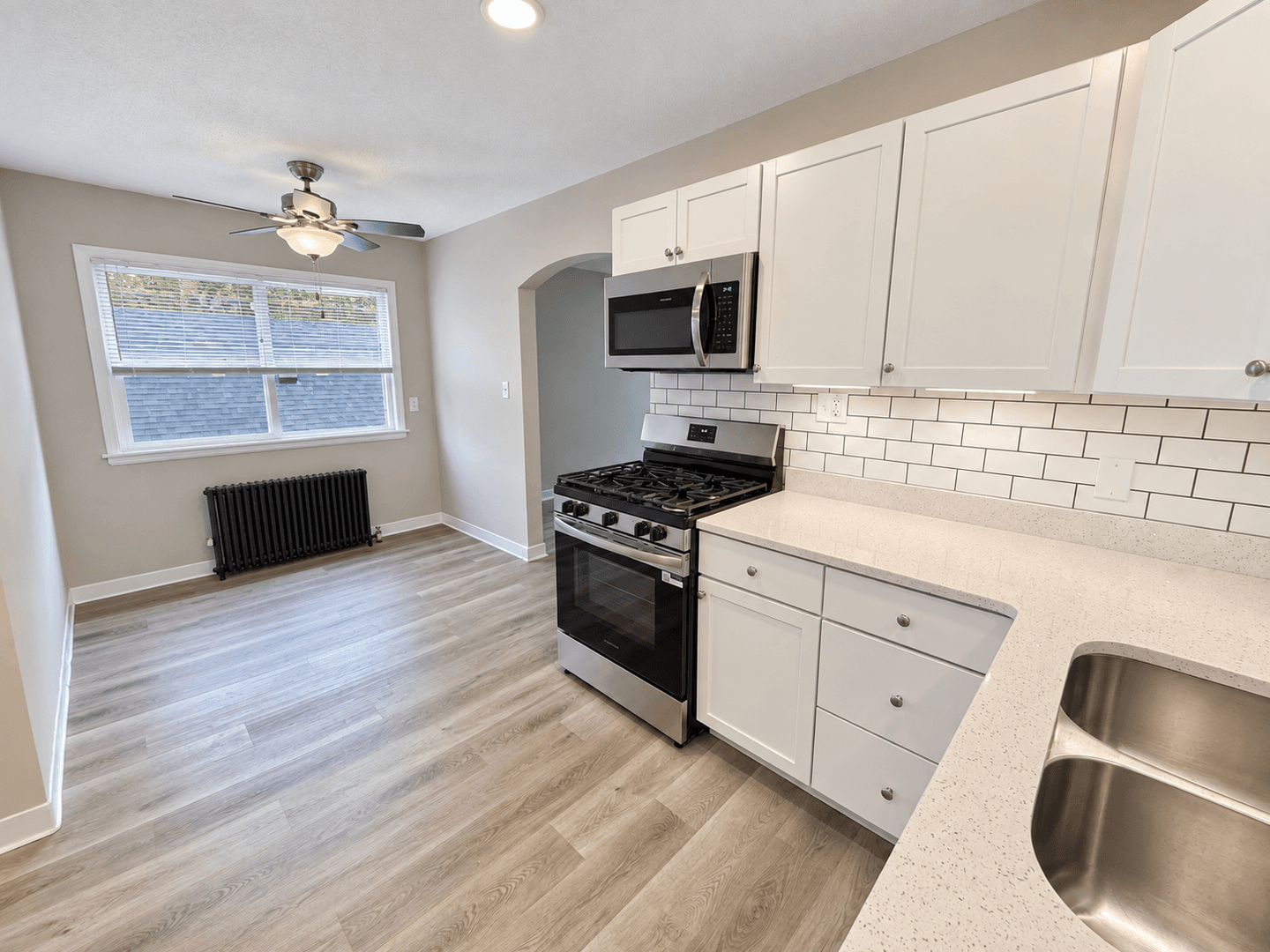 Saint Paul Apartment: 833 Randolph Ave