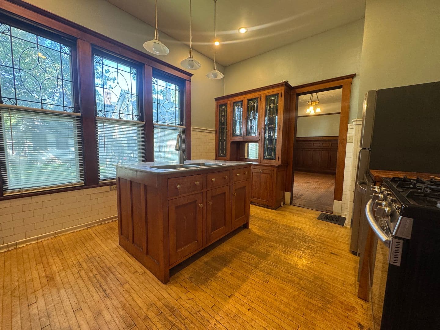 Minneapolis Apartment: 2526 Polk St NE