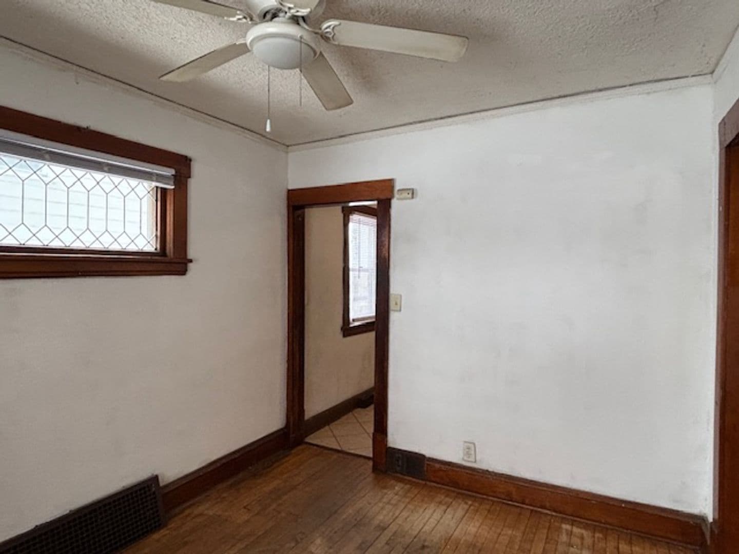 Saint Paul House: 1074 5th St E
