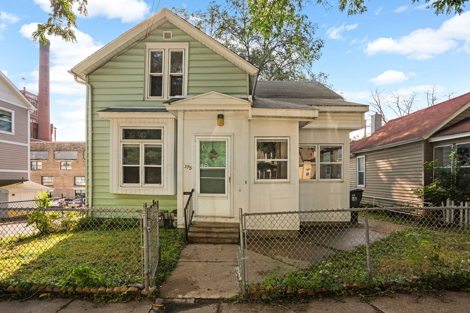 Saint Paul Apartment: 375 Erie Street