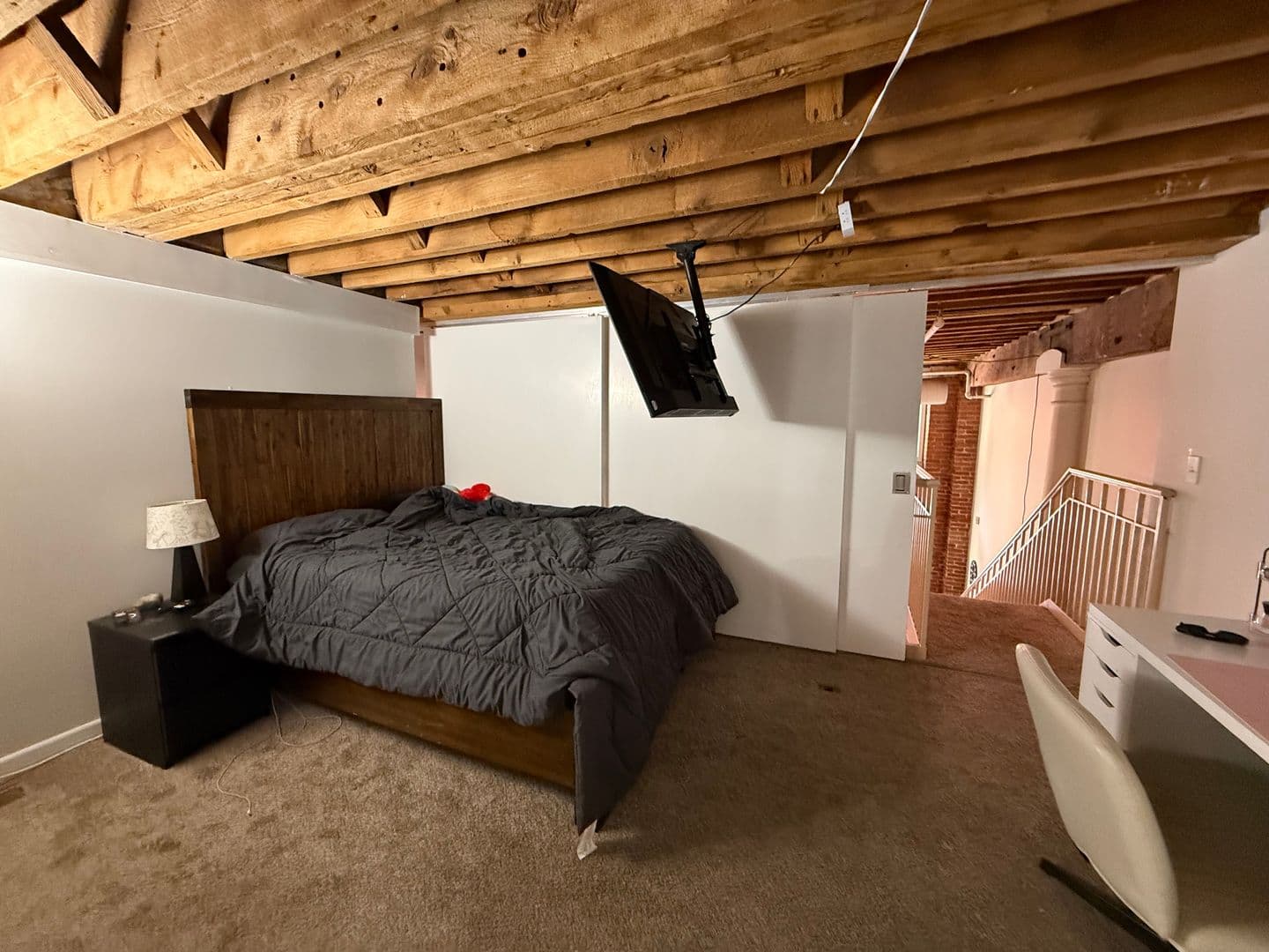 Saint Paul Apartment: 212 7th St E