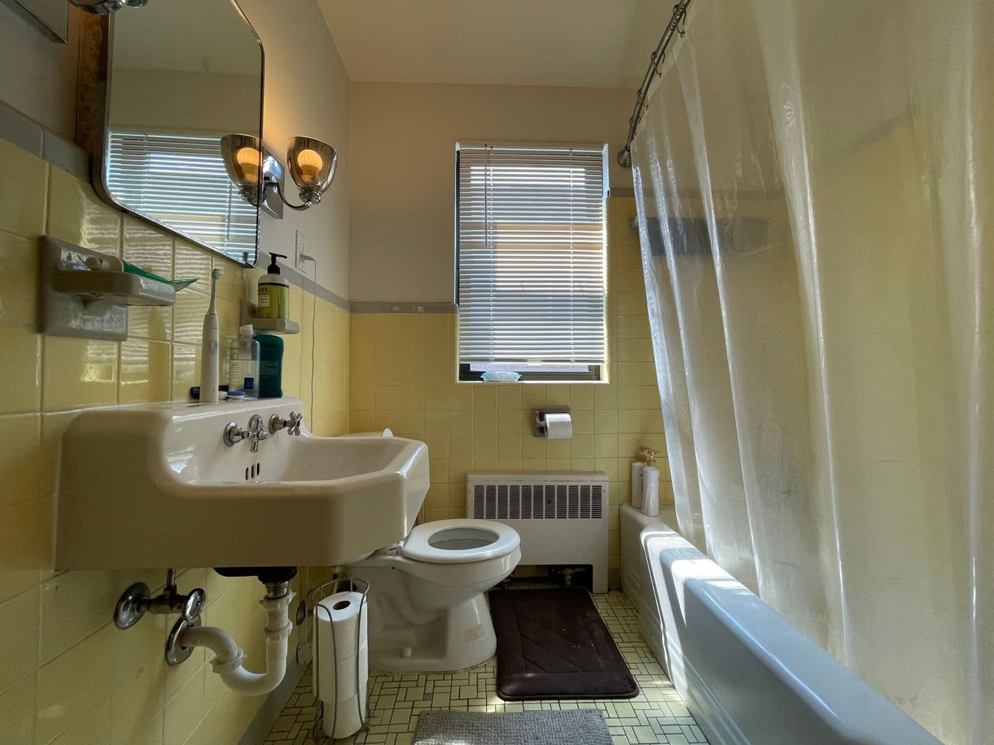 Saint Paul Apartment: 622-632 Snelling Ave South