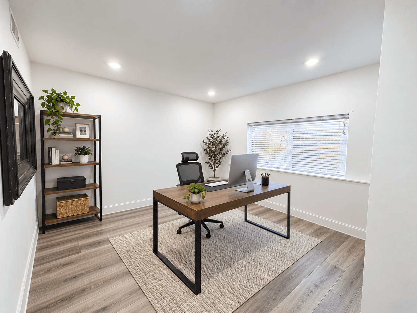 Saint Paul Apartment: 385 Clinton Ave