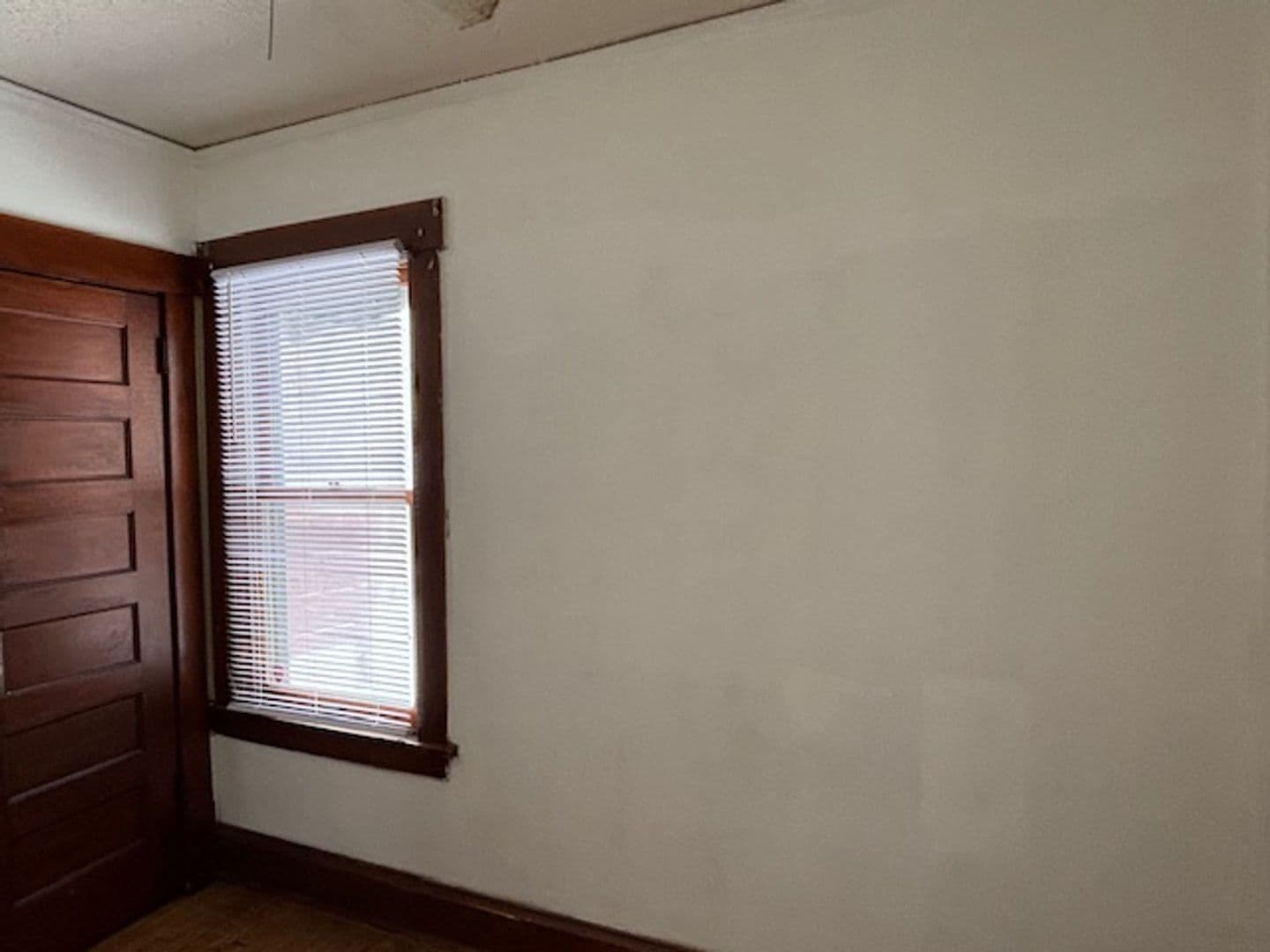 Saint Paul House: 1074 5th St E
