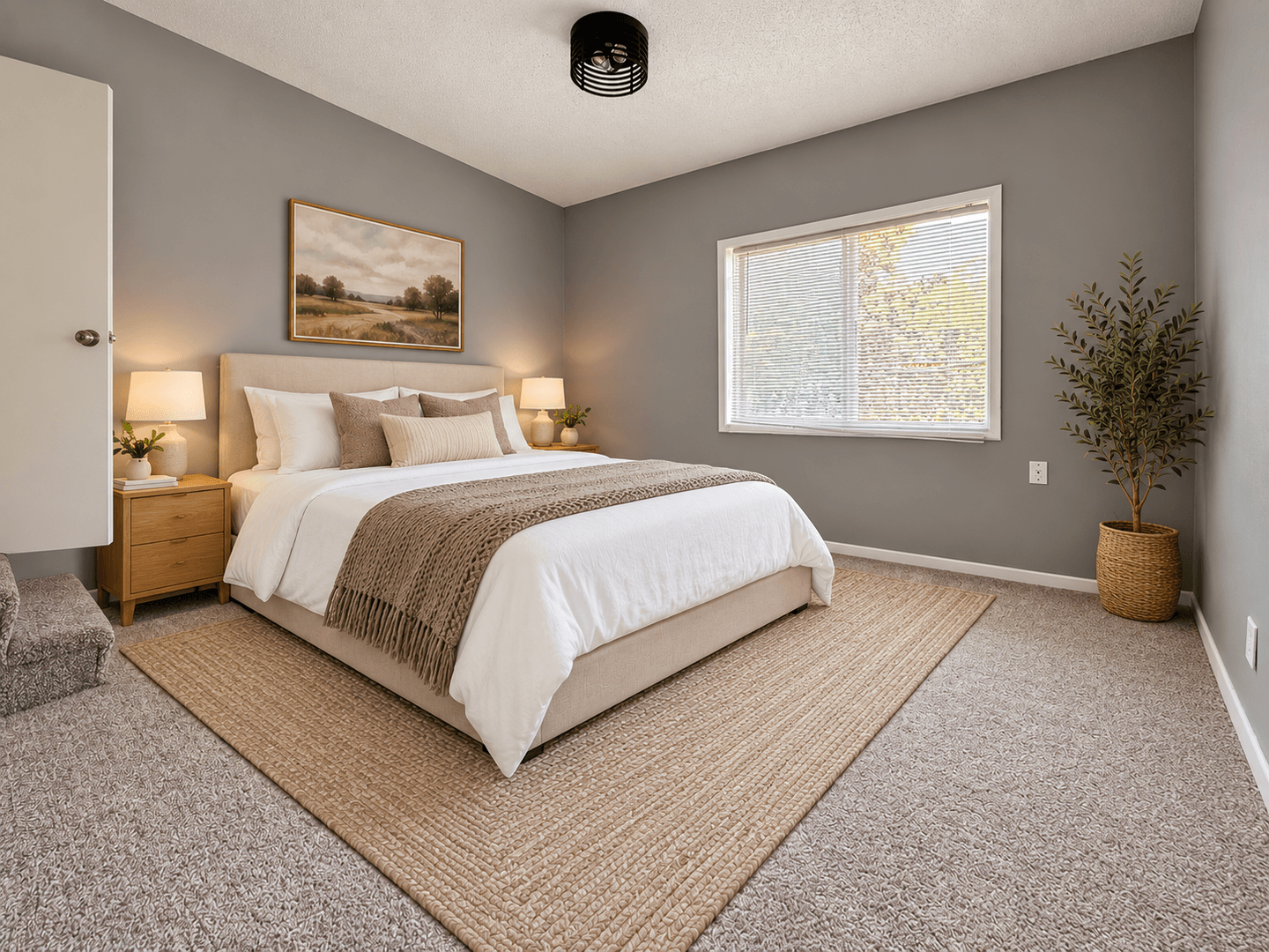 Minneapolis Apartment: 2742 18th Ave S