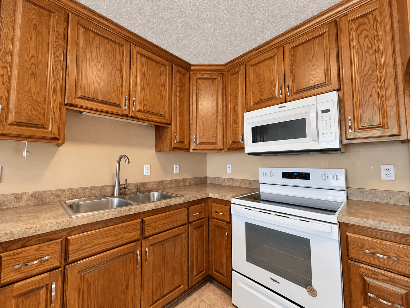 Vadnais Heights House: 4285 Evergreen Dr