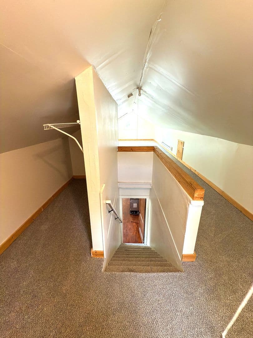 Minneapolis House: 2614 Dupont Avenue North