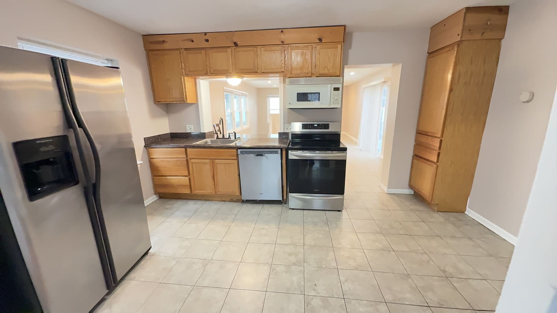 South Saint Paul Apartment: 708 1st Ave S