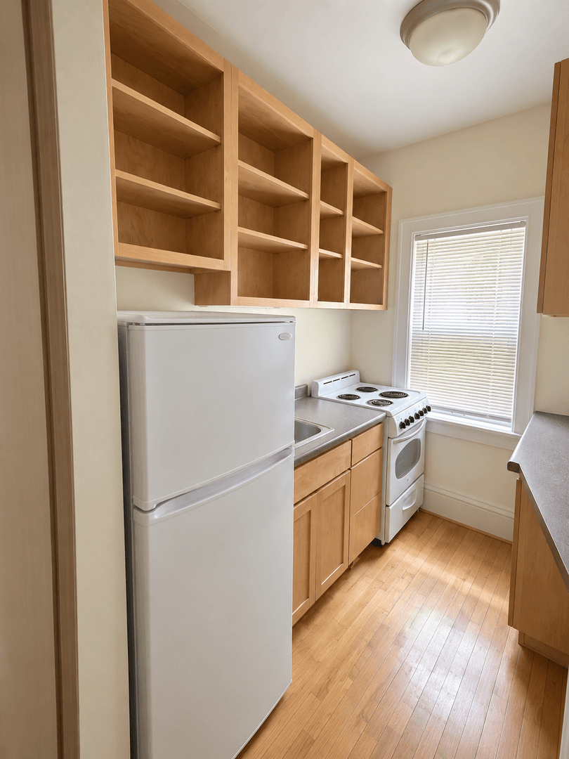 Minneapolis Apartment: 1920 3rd Ave S