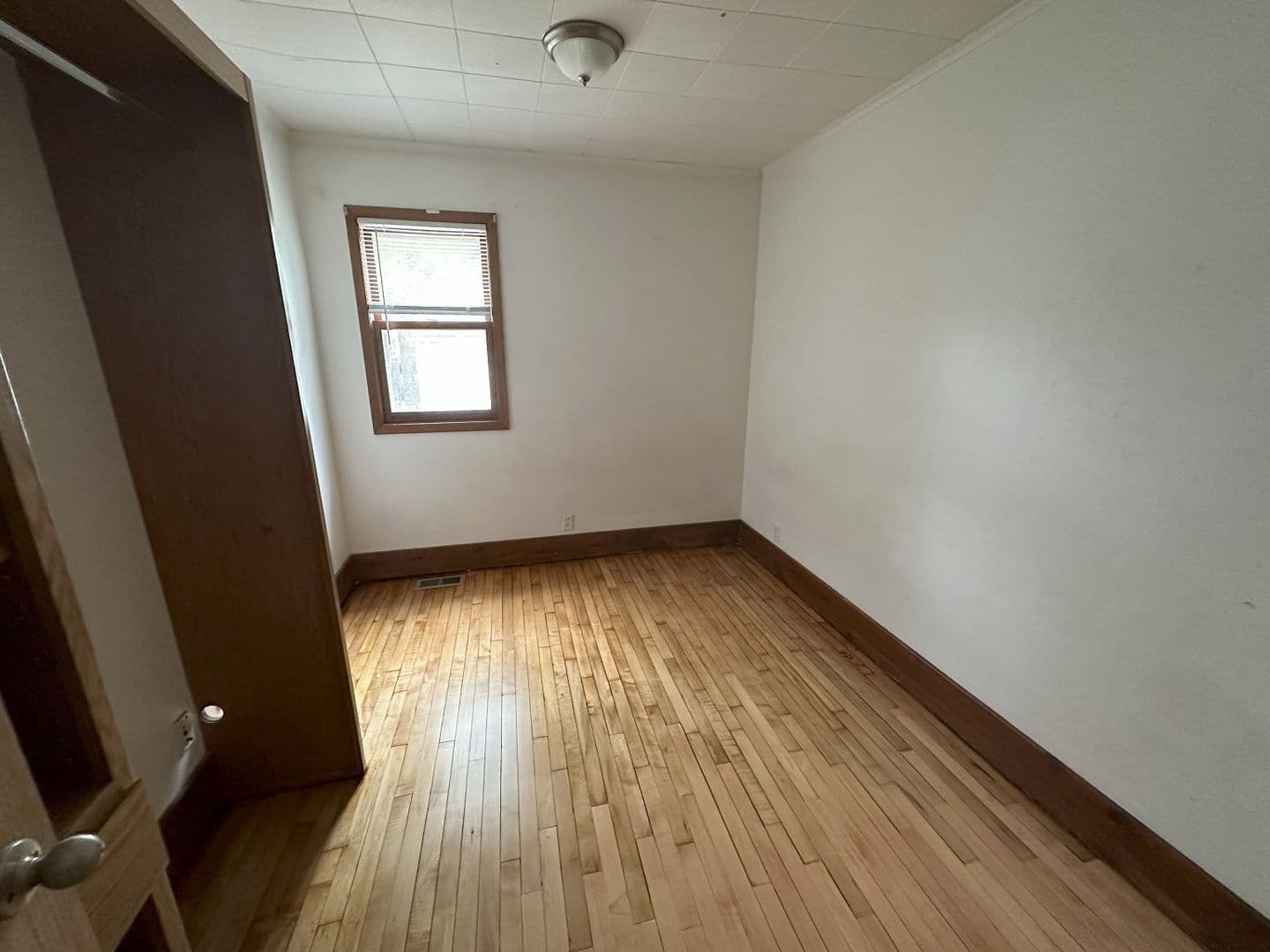 Minneapolis Apartment: 1081 13th Ave SE