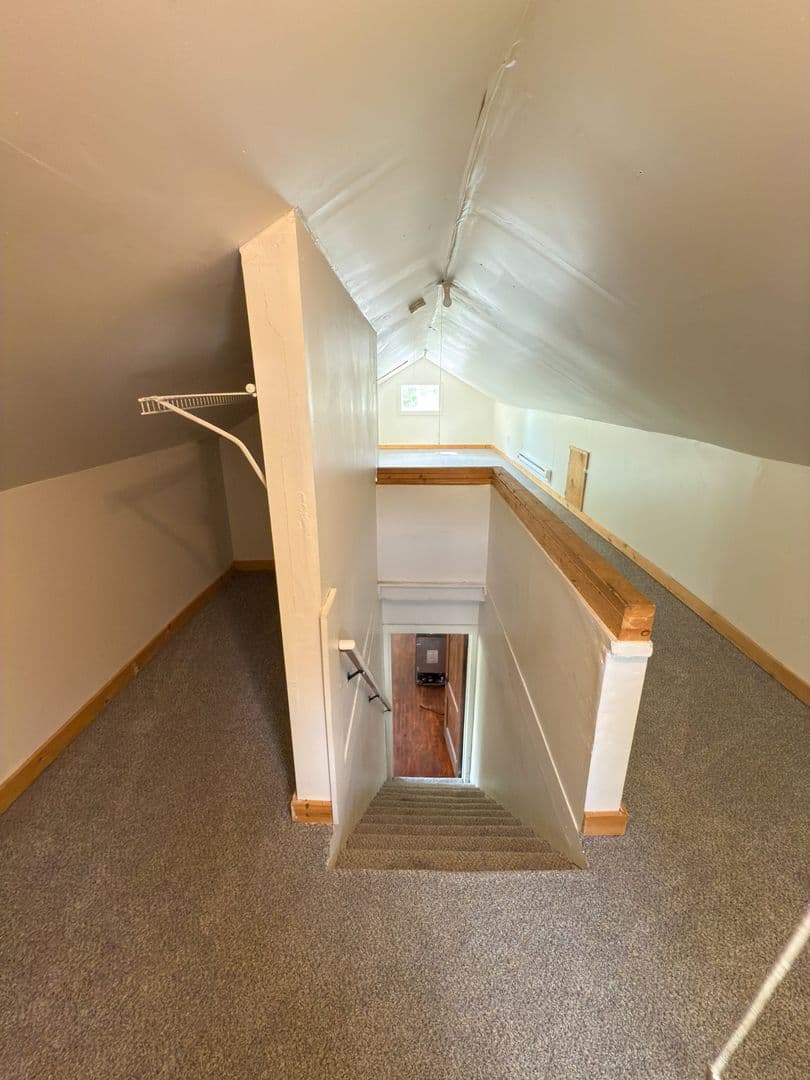 Minneapolis House: 2614 Dupont Avenue North