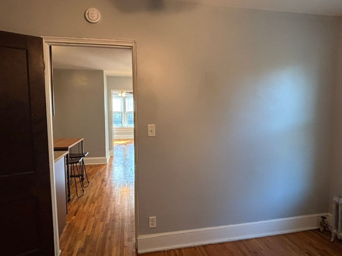 Saint Paul Apartment: 1967 Grand Ave