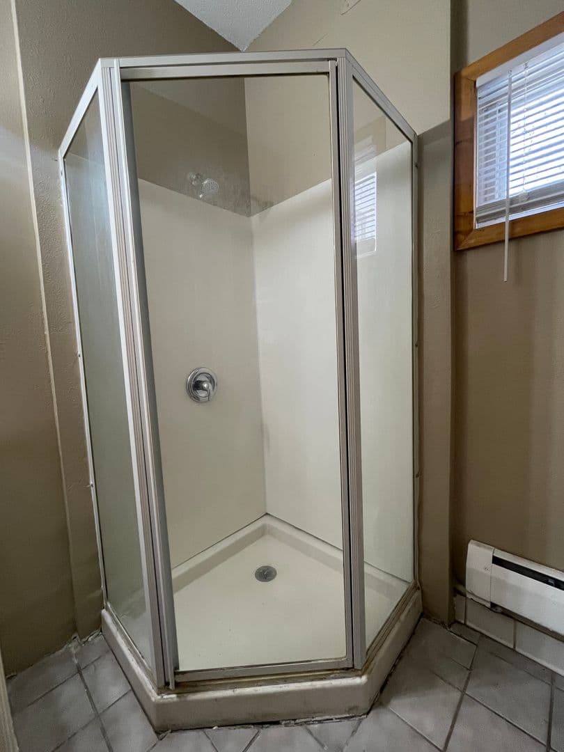 Mahtomedi Apartment: 1251 Mahtomedi Ave