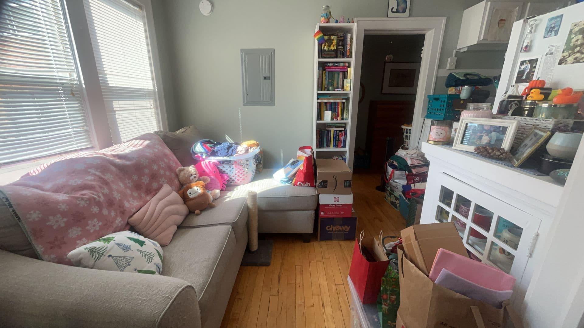 Saint Paul Apartment: 1756 Grand Ave