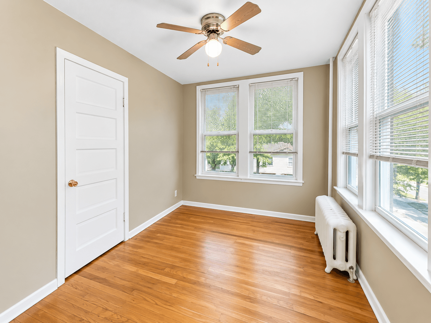 Saint Paul Apartment: 478 Herschel St.