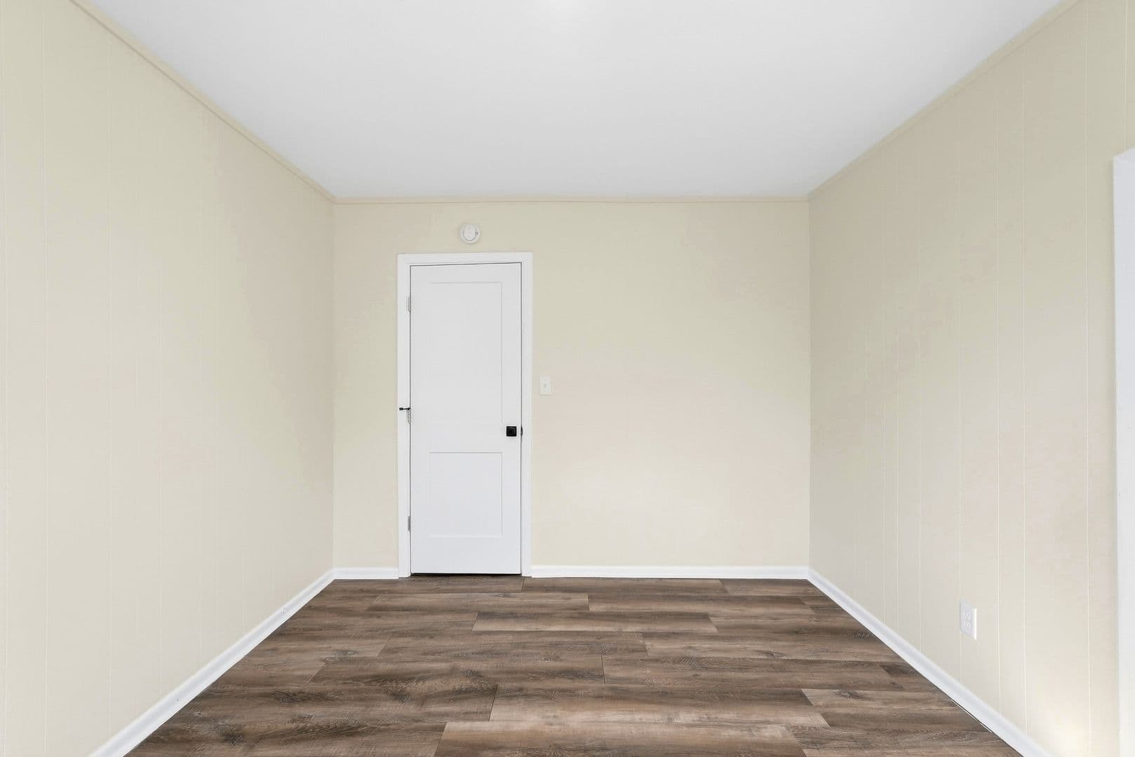 Saint Paul House: 527 Arlington Ave E