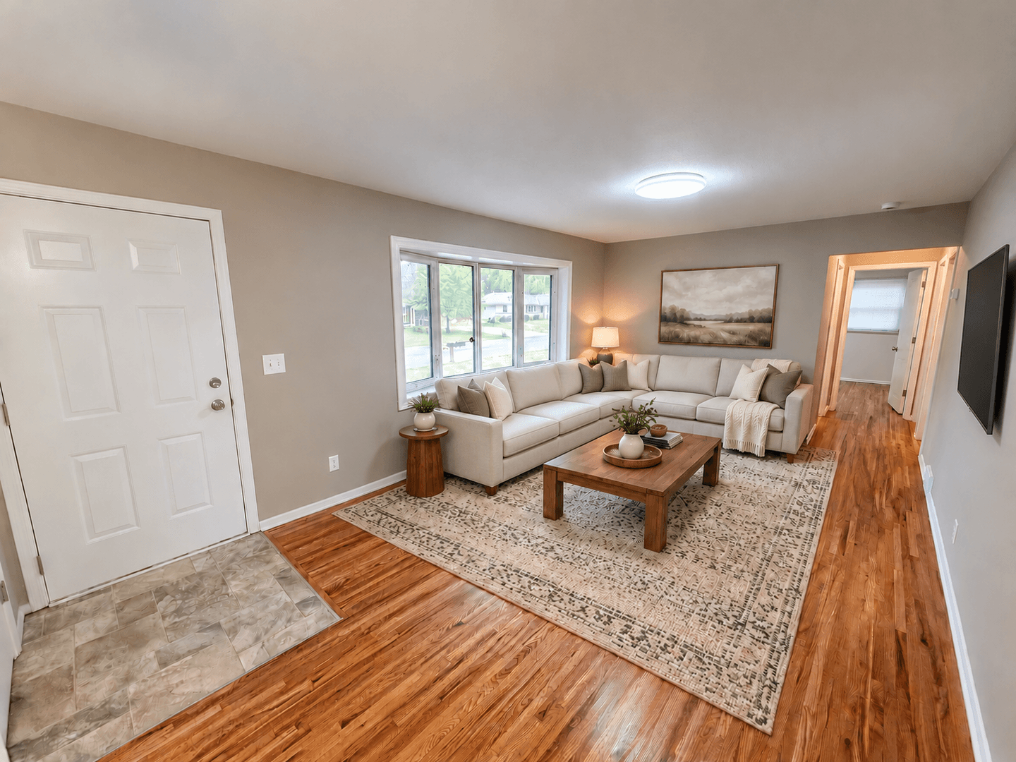 Brooklyn Park House: 1924 Whitewater Trl N