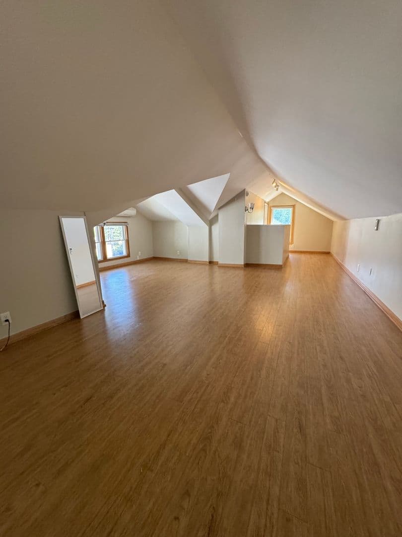 Saint Paul House: 2096 Randolph Ave