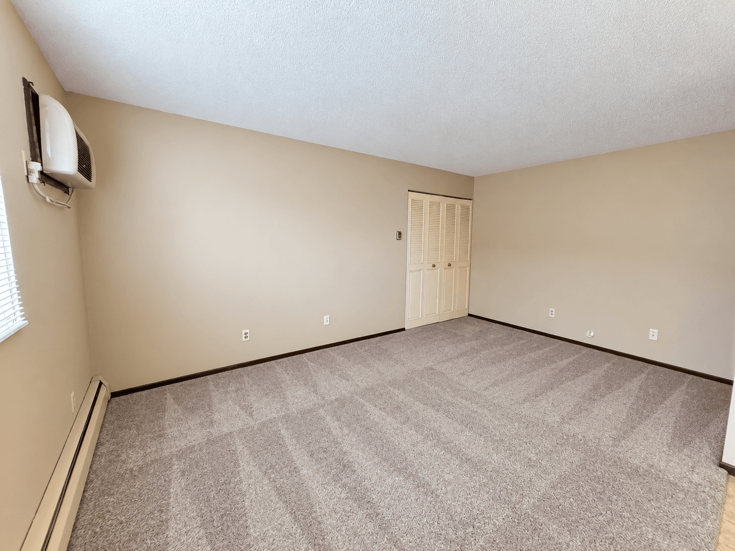 Saint Paul Apartment: 41 Arlington Ave West