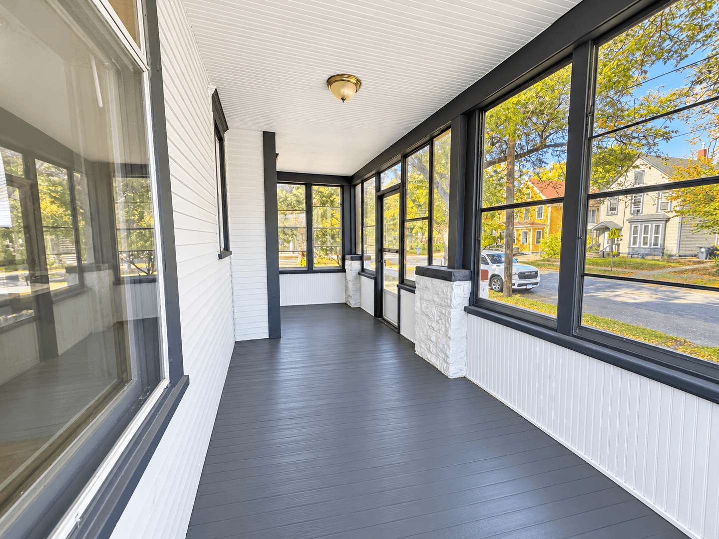 Saint Paul House: 263 Maria Ave