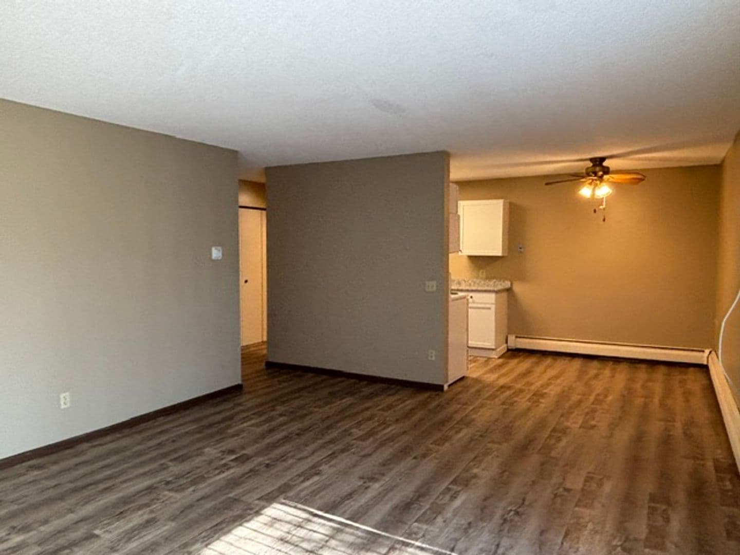 Bloomington Apartment: 2021 W 90th St