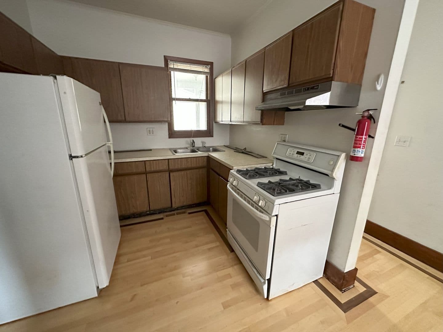 Minneapolis Apartment: 1081 13th Ave SE