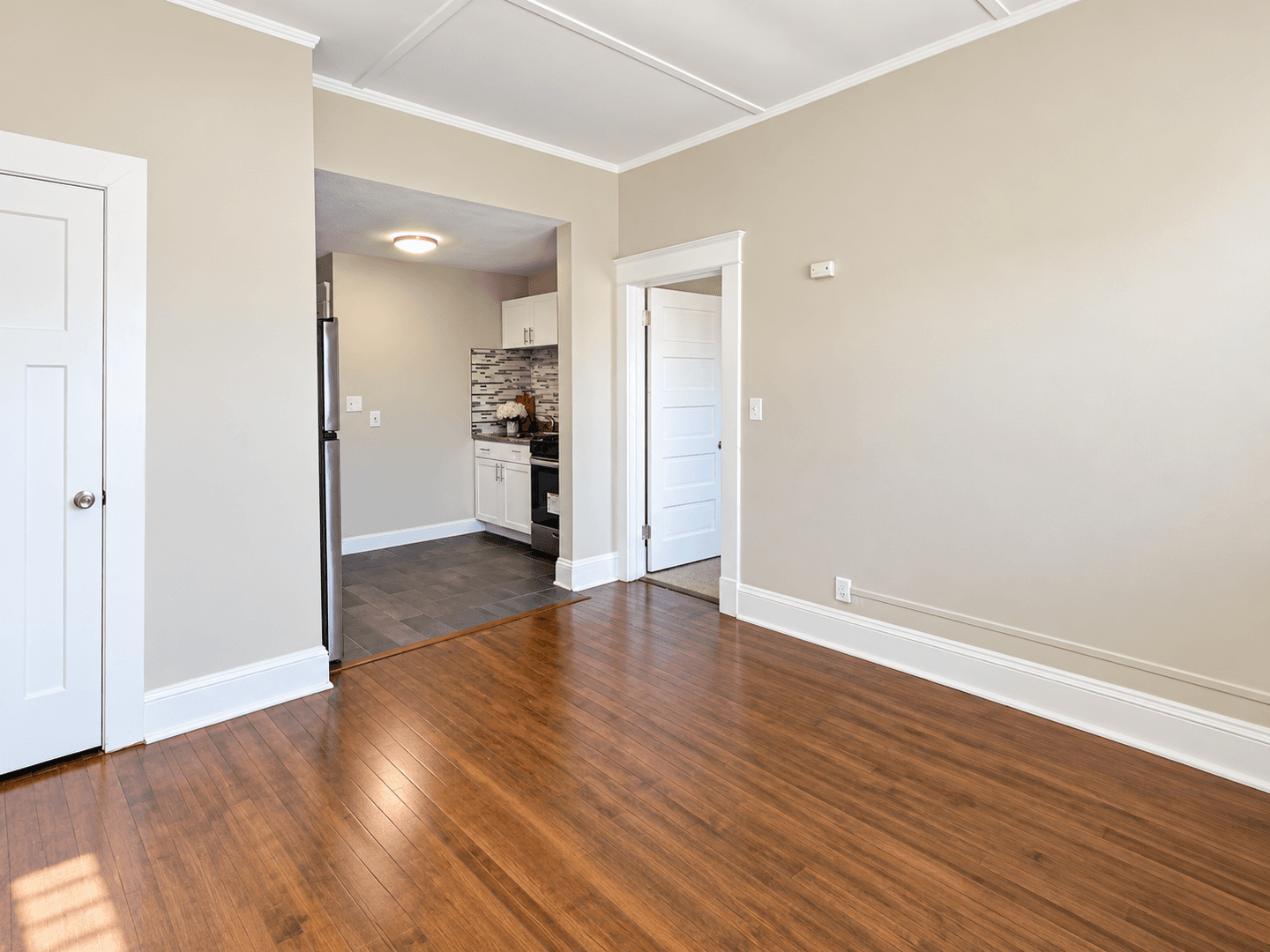 Saint Paul Apartment: 1114 Rice St