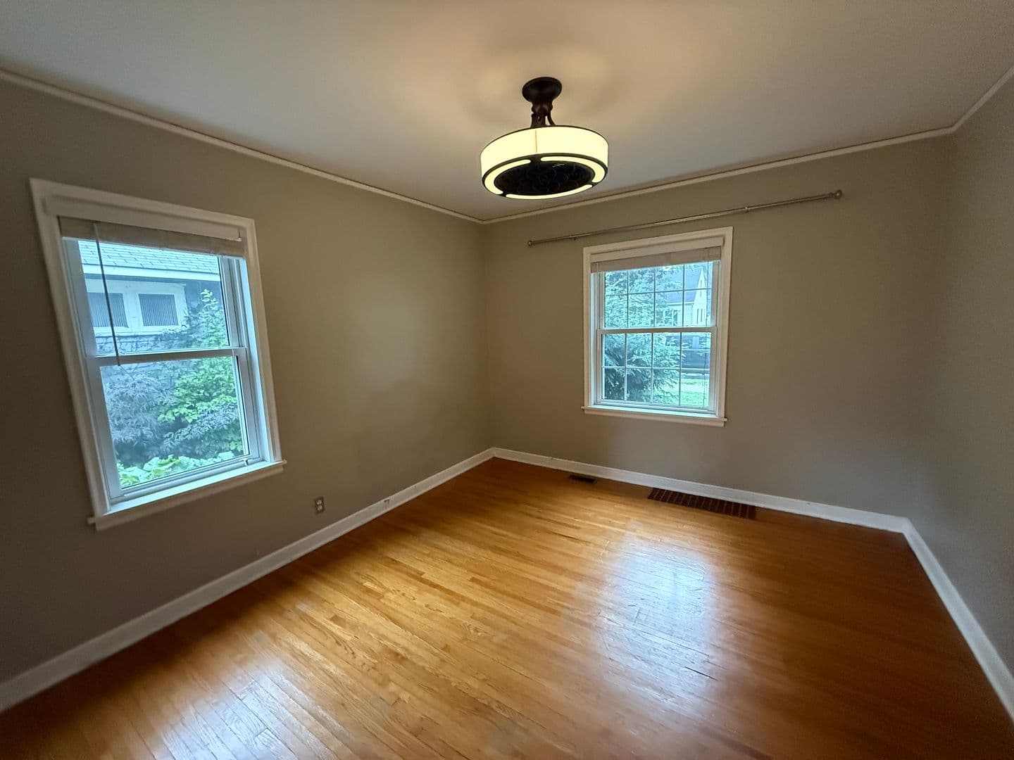 Minneapolis House: 5308 44th Ave S