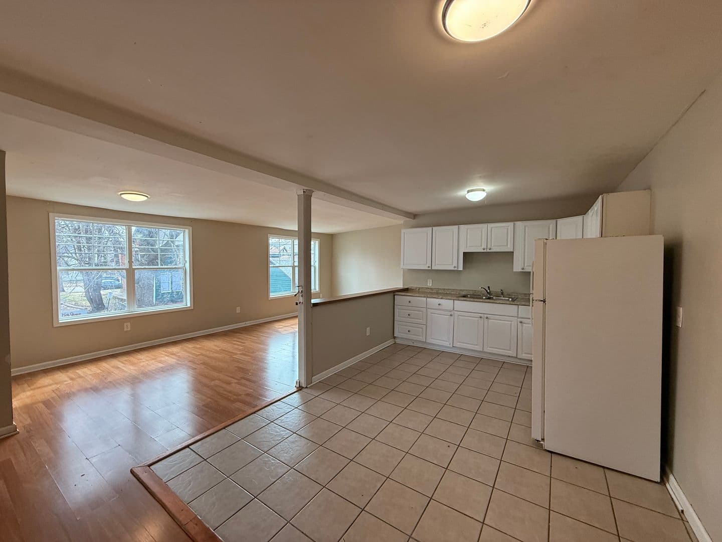 Saint Paul Apartment: 555-565 N Kent St