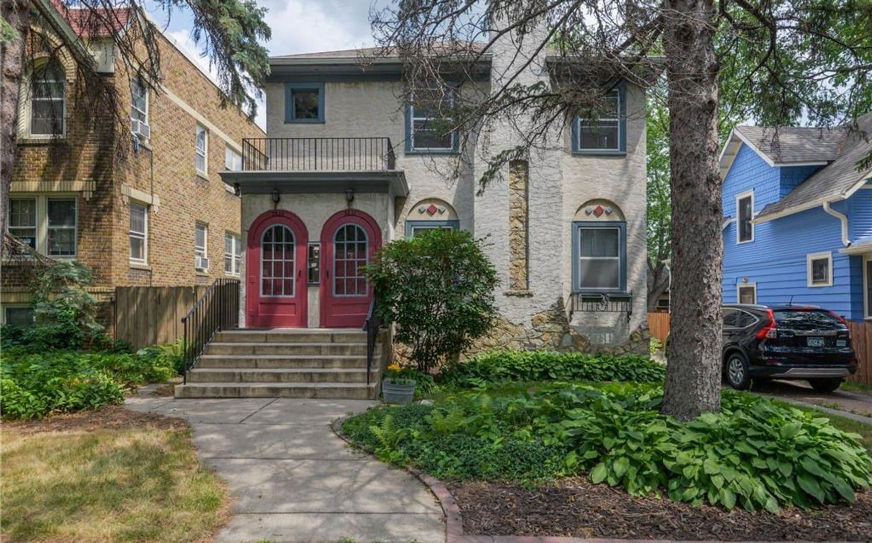 Minneapolis Apartment: 3535-3537 Harriet Ave