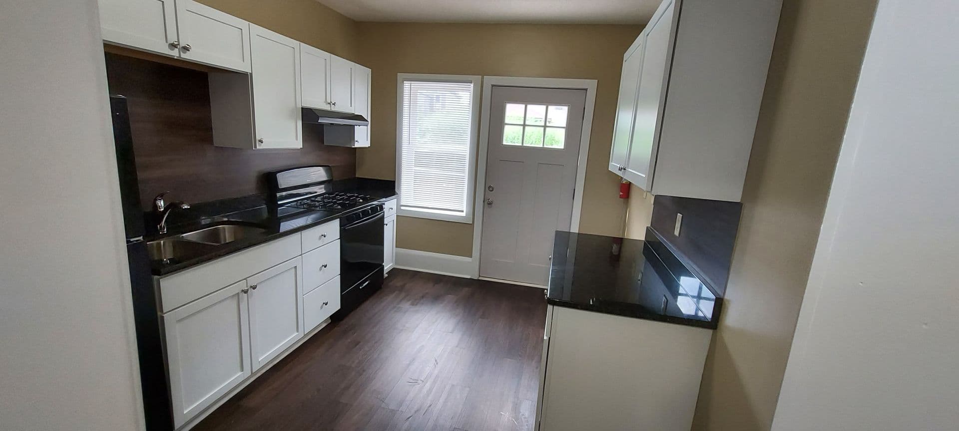 Saint Paul Apartment: 697-705 Conway St
