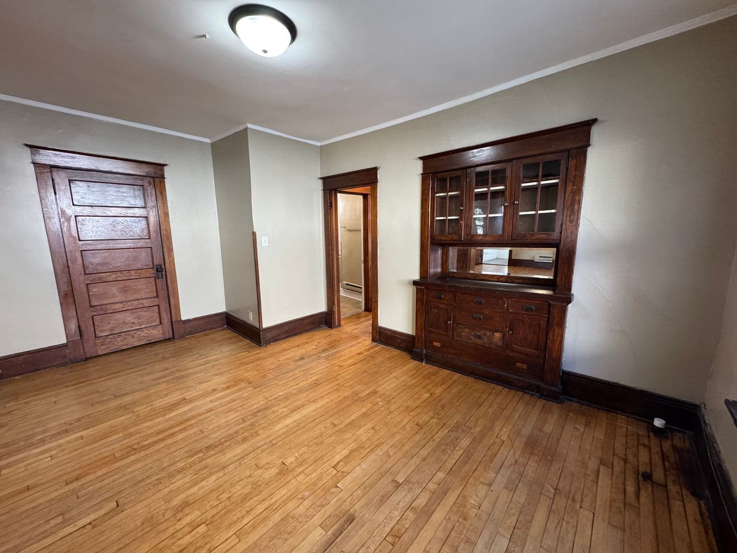 Saint Paul Apartment: 283-289 Bates Ave