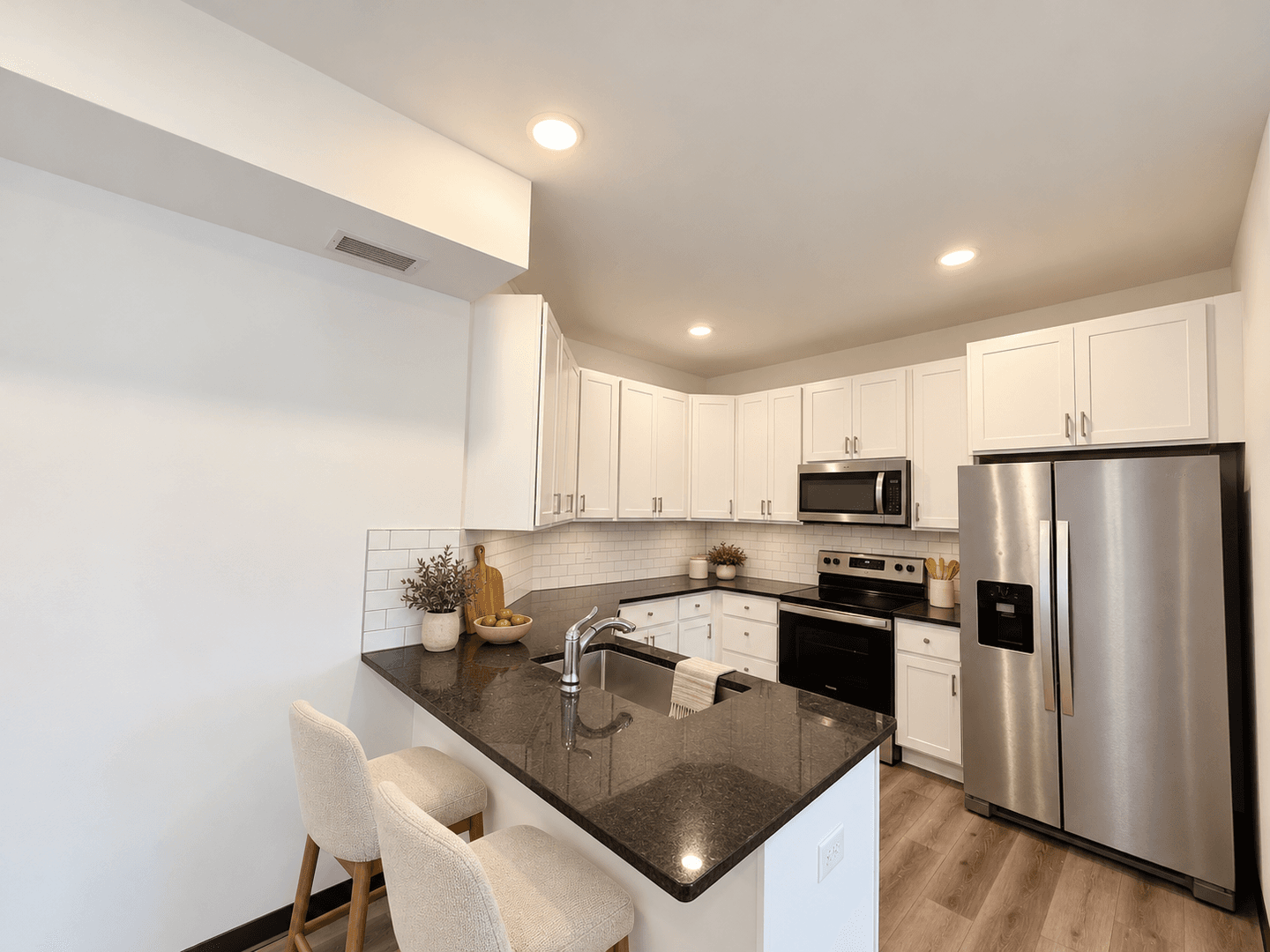 Saint Paul Apartment: 1179 7th St E