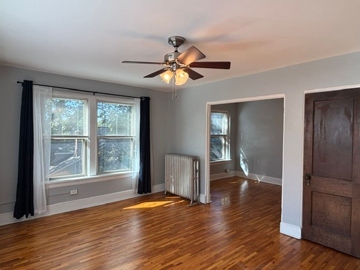 Saint Paul Apartment: 1967 Grand Ave