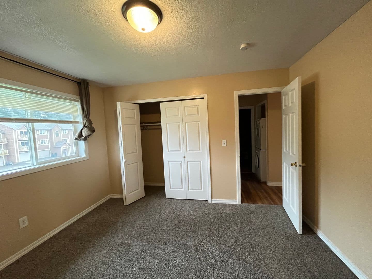 Eagan Apartment: 896 Wescott Square