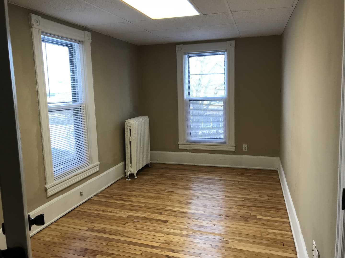 Saint Paul Apartment: 893-895 Fry St