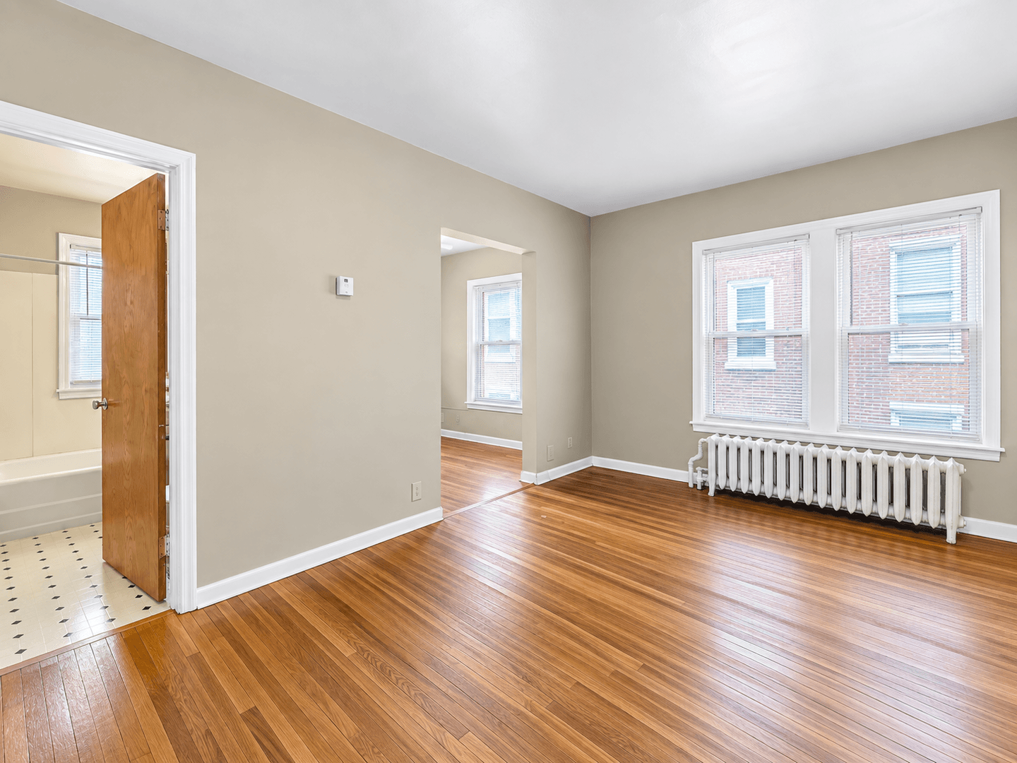 Saint Paul Apartment: 468 Herschel St.