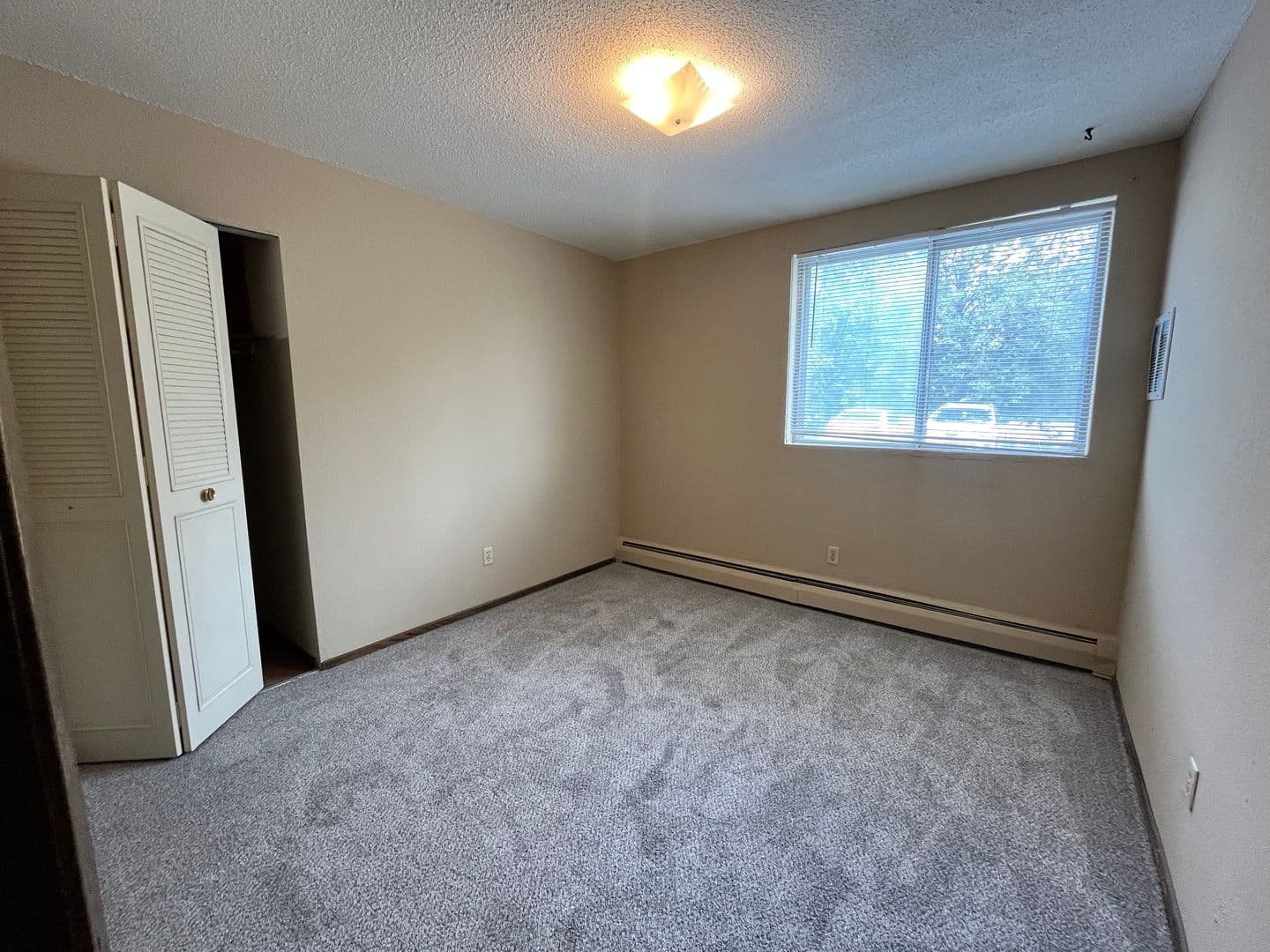 Saint Paul Apartment: 41 Arlington Ave West