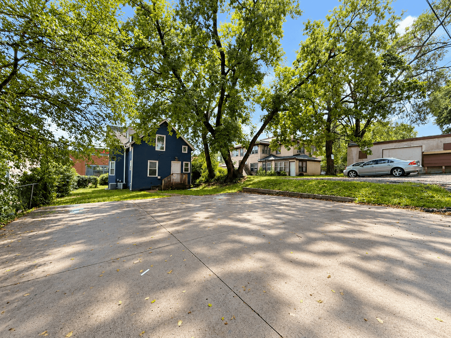Saint Paul Apartment: 1087 Randolph Ave