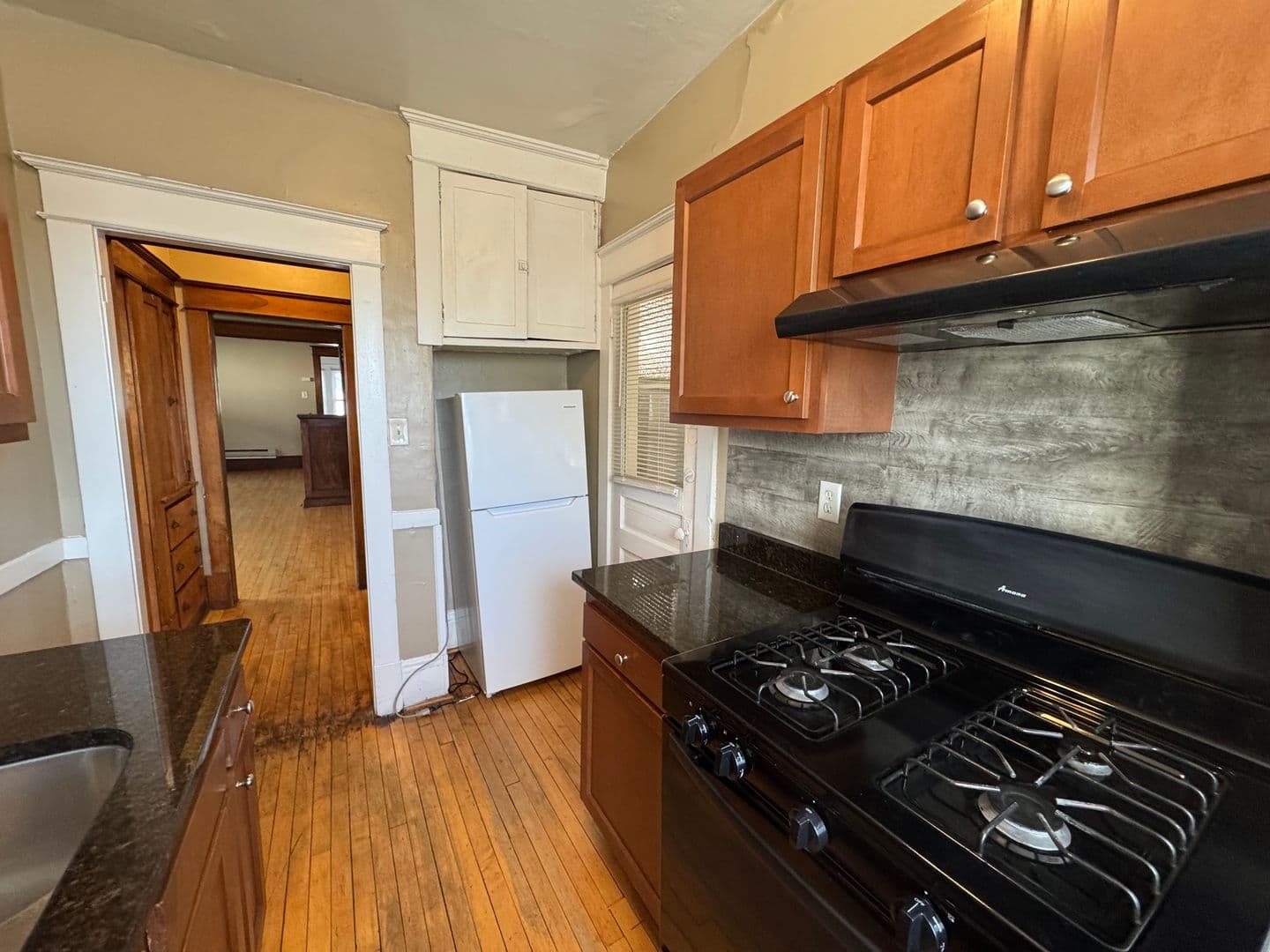 Saint Paul Apartment: 283-289 Bates Ave