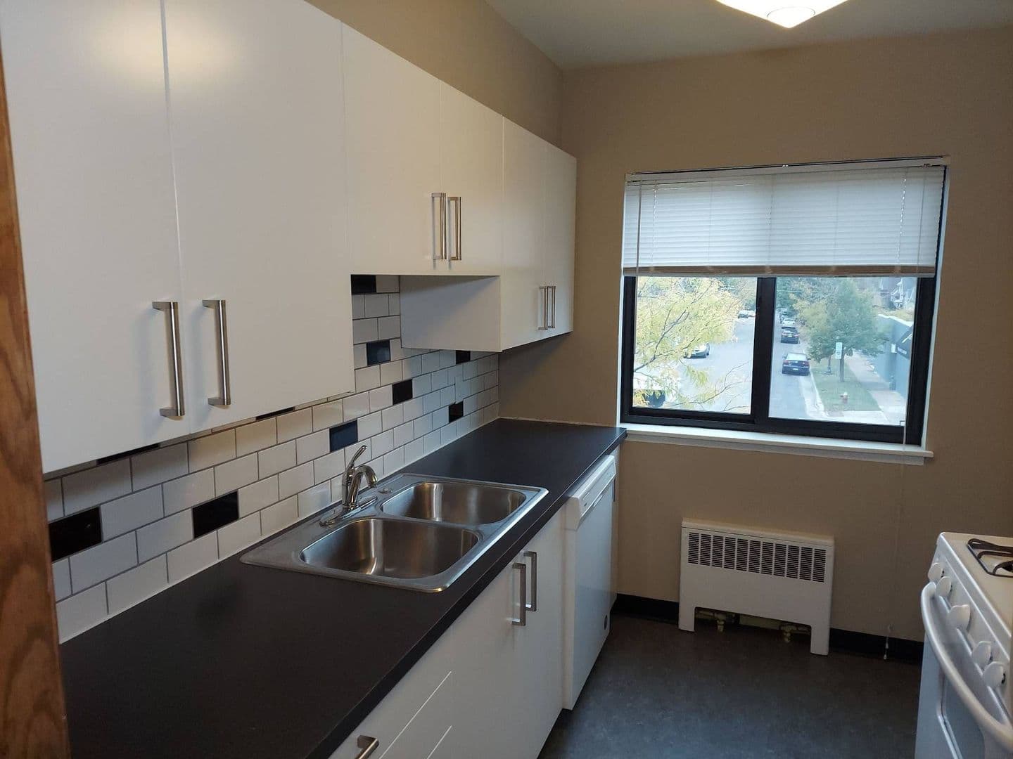 Saint Paul Apartment: 622-632 Snelling Ave South