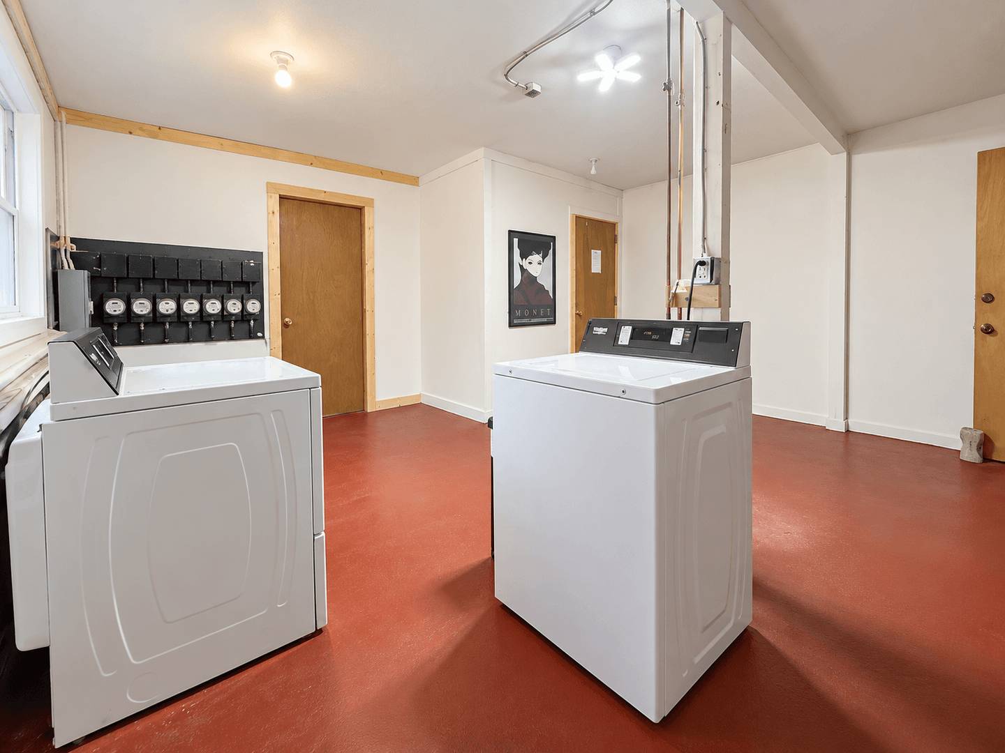 Saint Paul Apartment: 1573 Hartford Ave