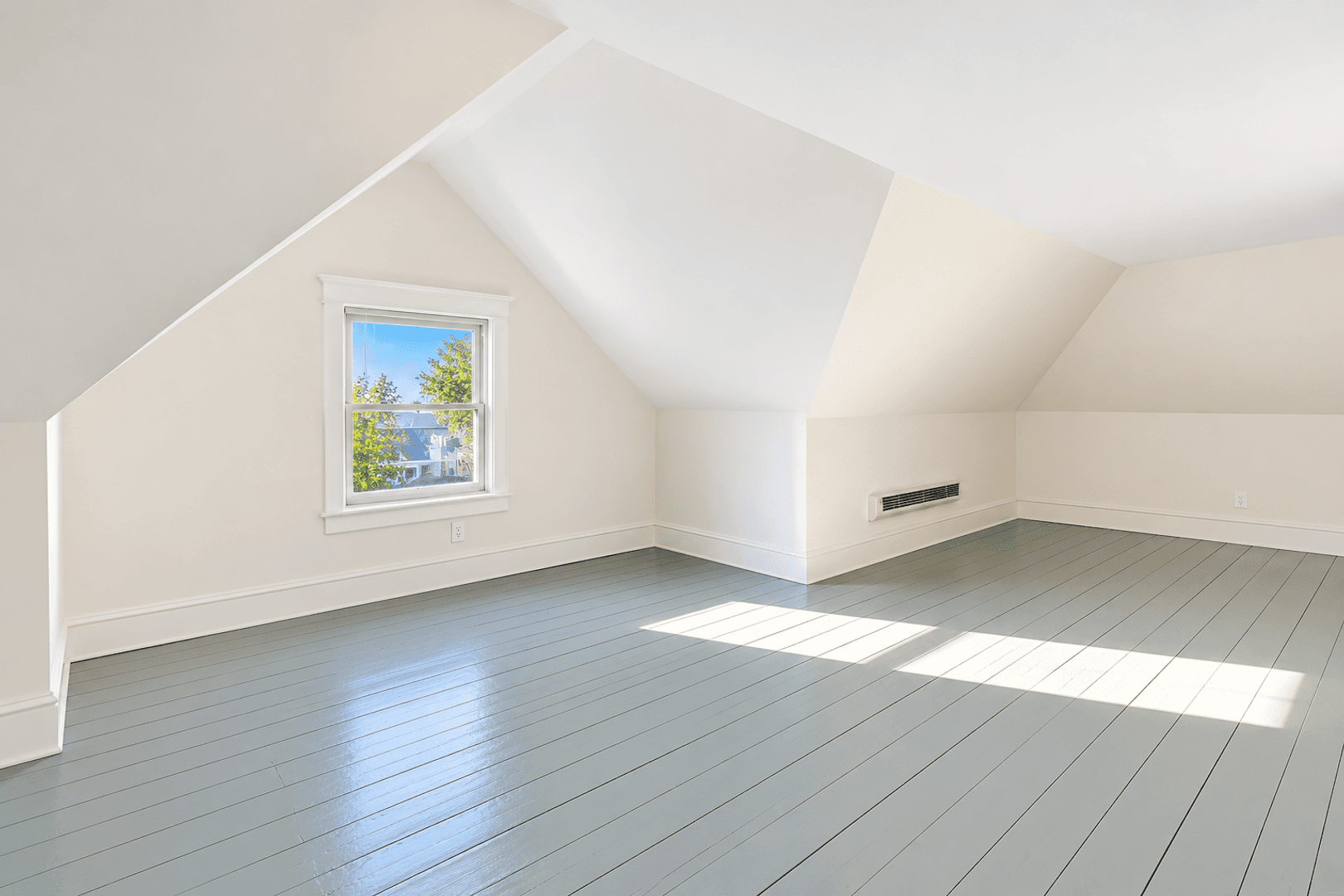 Saint Paul Apartment: 1607-1609 Van Buren Ave